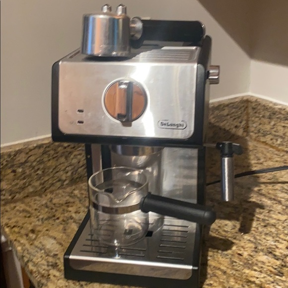 DeLonghi Kitchen Delonghi Espresso Machine Poshmark
